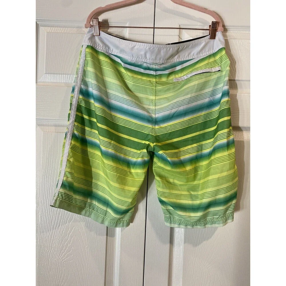 hurley swim trunks 34 Green Striped